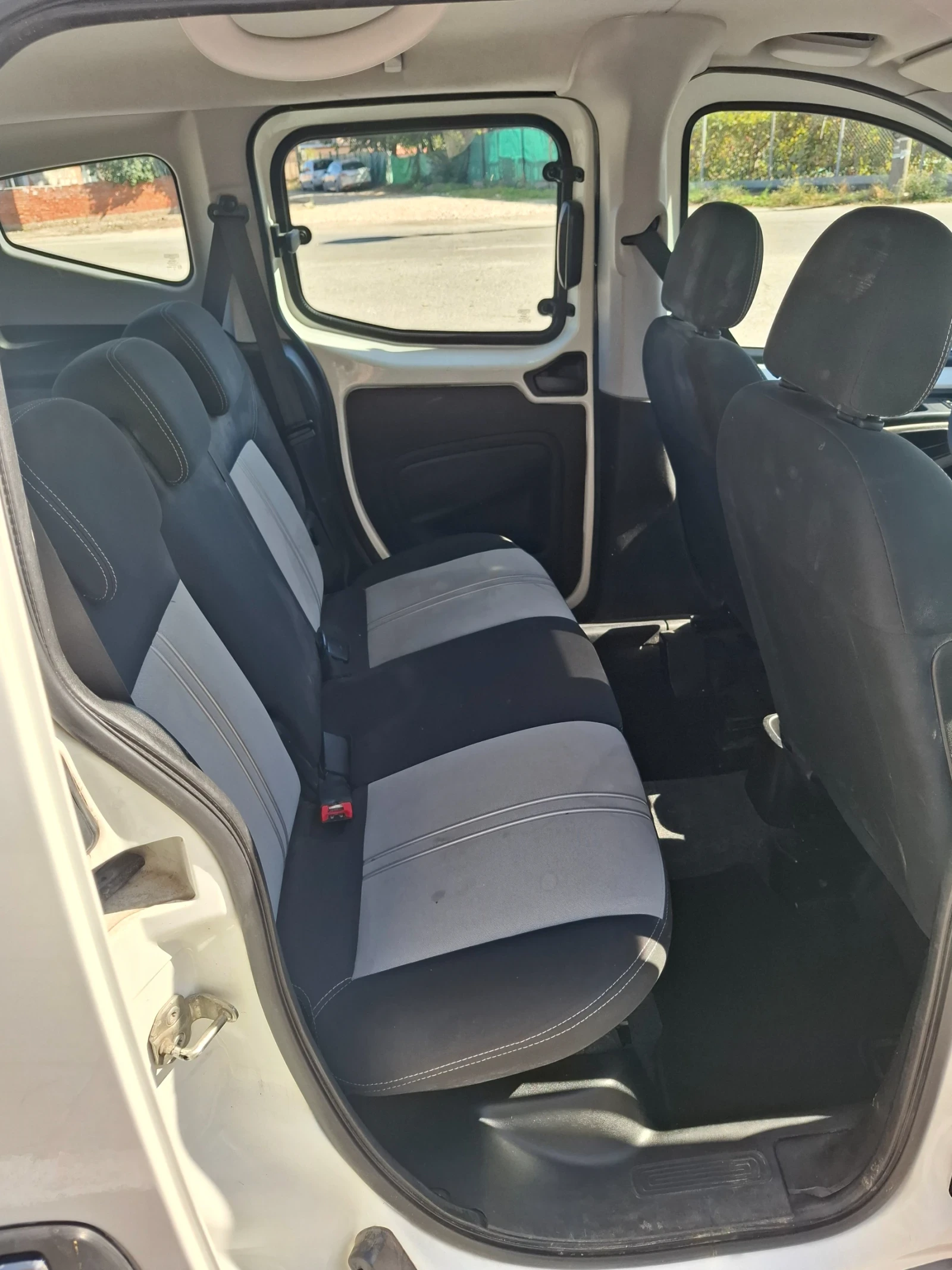 Fiat Qubo Миниван, снимка 6 - Автомобили и джипове - 56330880
