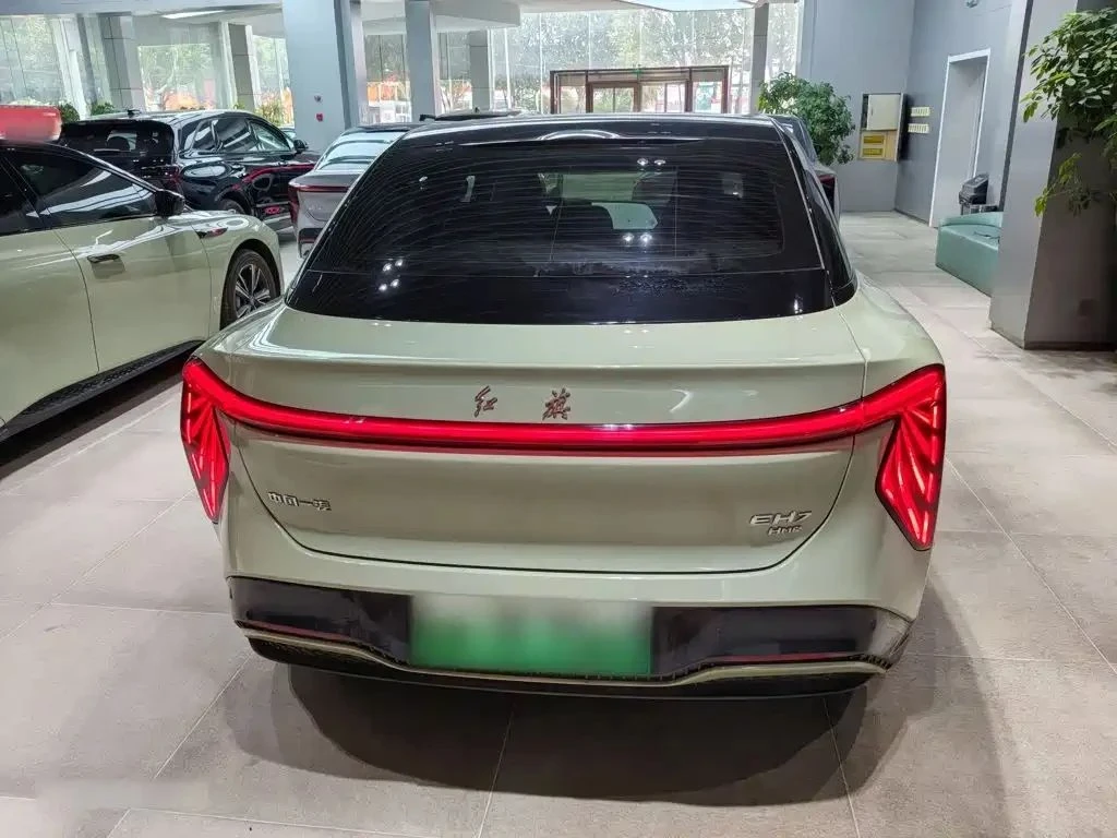 HongQi H9 | Mobile.bg � ����������� 6