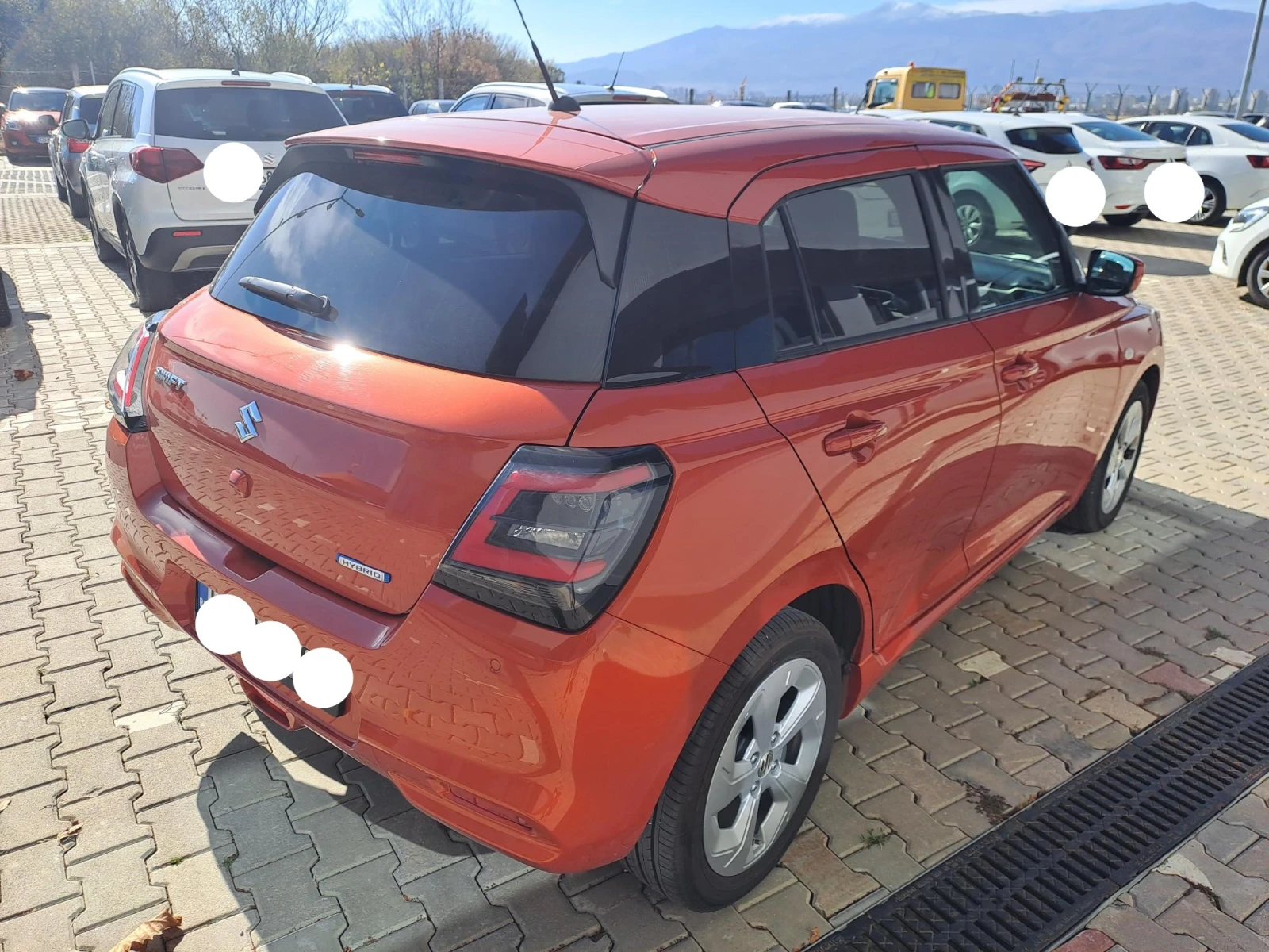 Suzuki Swift 1.2 GL+ Mild Hybrid Automatic, снимка 4 - Автомобили и джипове - 56736136