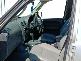 Jeep Cherokee KJ 2.8 CRD, снимка 6
