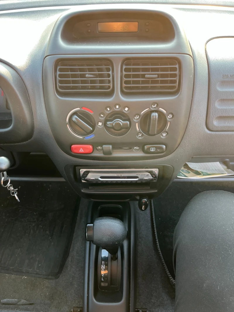 Suzuki Ignis, снимка 17 - Автомобили и джипове - 48490453