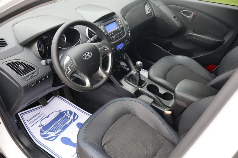 Hyundai IX35 1.6i-97000km!!!, снимка 10 - Автомобили и джипове - 51961871
