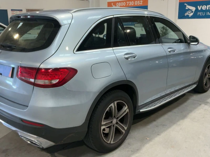 Mercedes-Benz GLC 220 220 4Matic, снимка 5 - Автомобили и джипове - 53511622