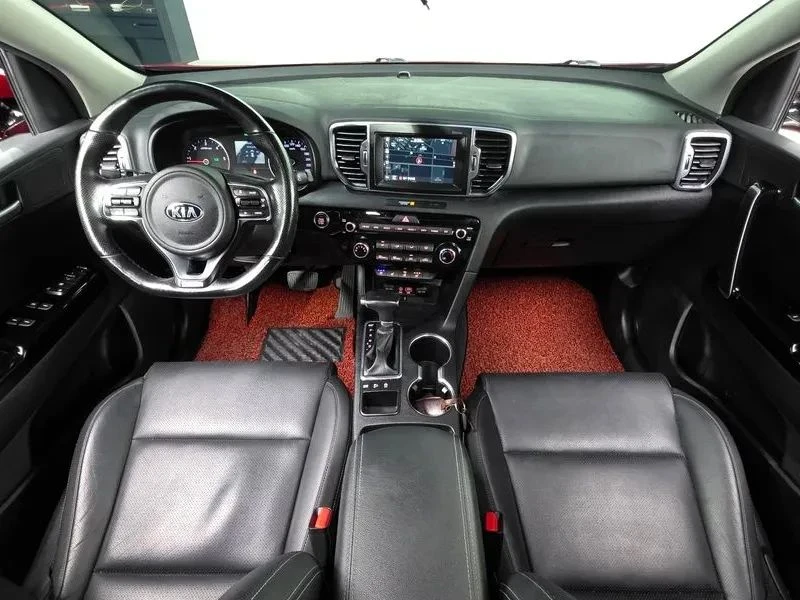 Kia Sportage, снимка 6 - Автомобили и джипове - 56688283