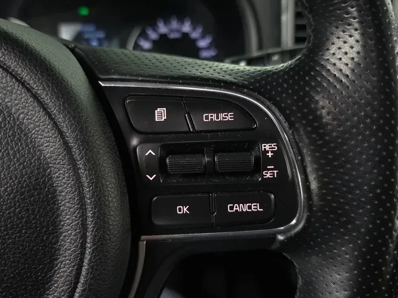 Kia Sportage, снимка 16 - Автомобили и джипове - 56688283