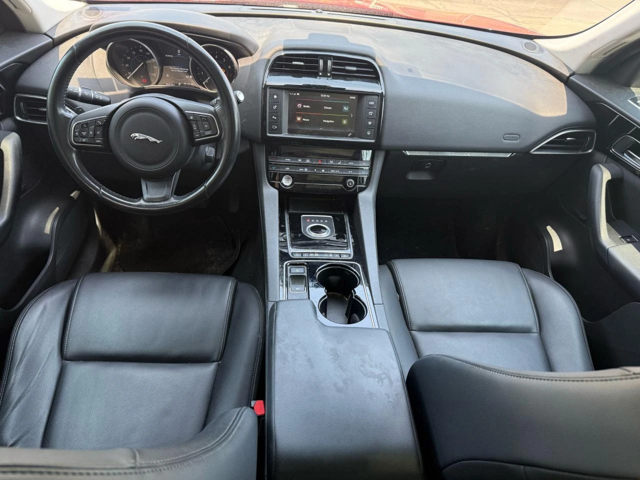 Jaguar F-PACE PREMIUM - изображение 6