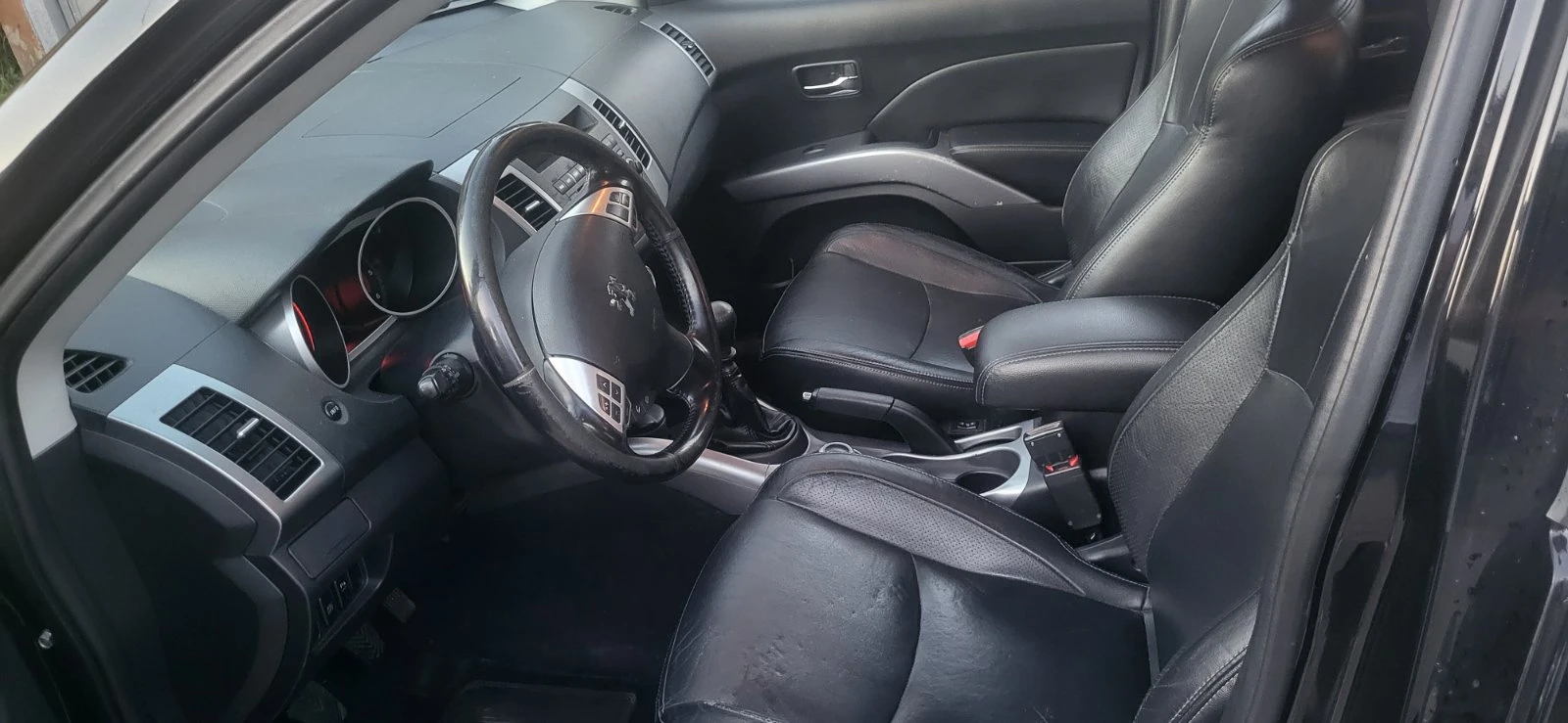 Peugeot 4007 2.2 - изображение 7