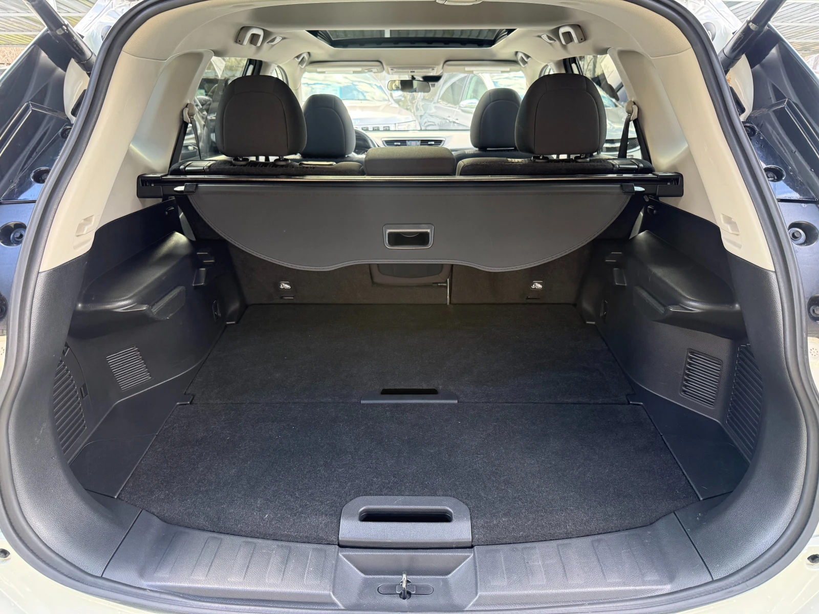 Nissan X-trail SV 2.5 AWD, снимка 16 - Автомобили и джипове - 54110374