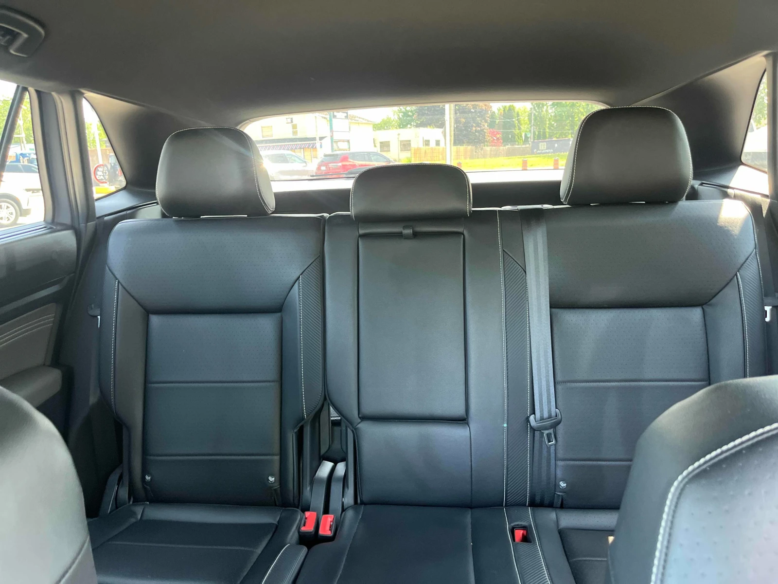 VW Atlas Comfortline * CARFAX * АВТО КРЕДИТ * , снимка 10 - Автомобили и джипове - 54703209