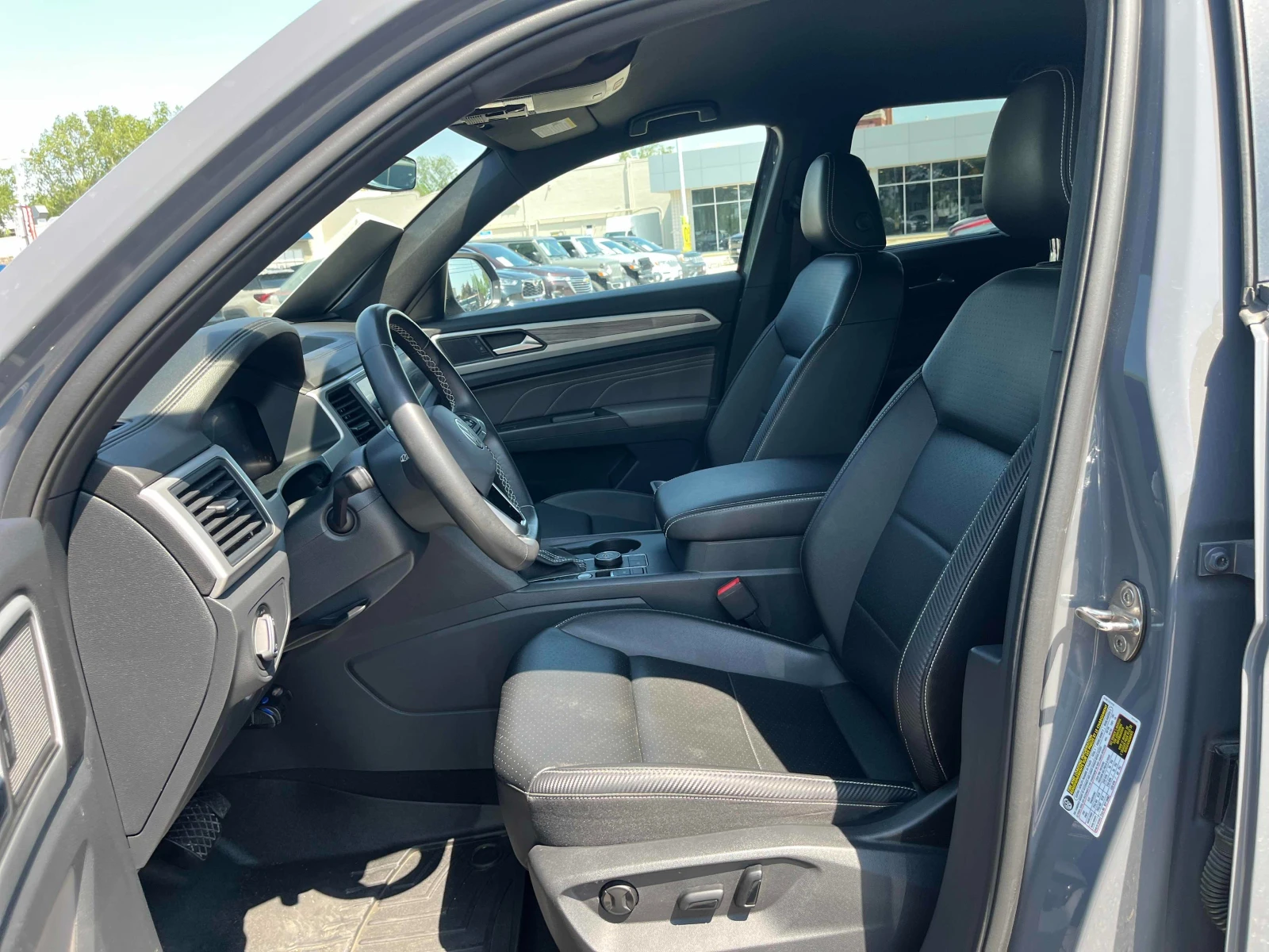 VW Atlas Comfortline * CARFAX * АВТО КРЕДИТ * , снимка 7 - Автомобили и джипове - 54703209