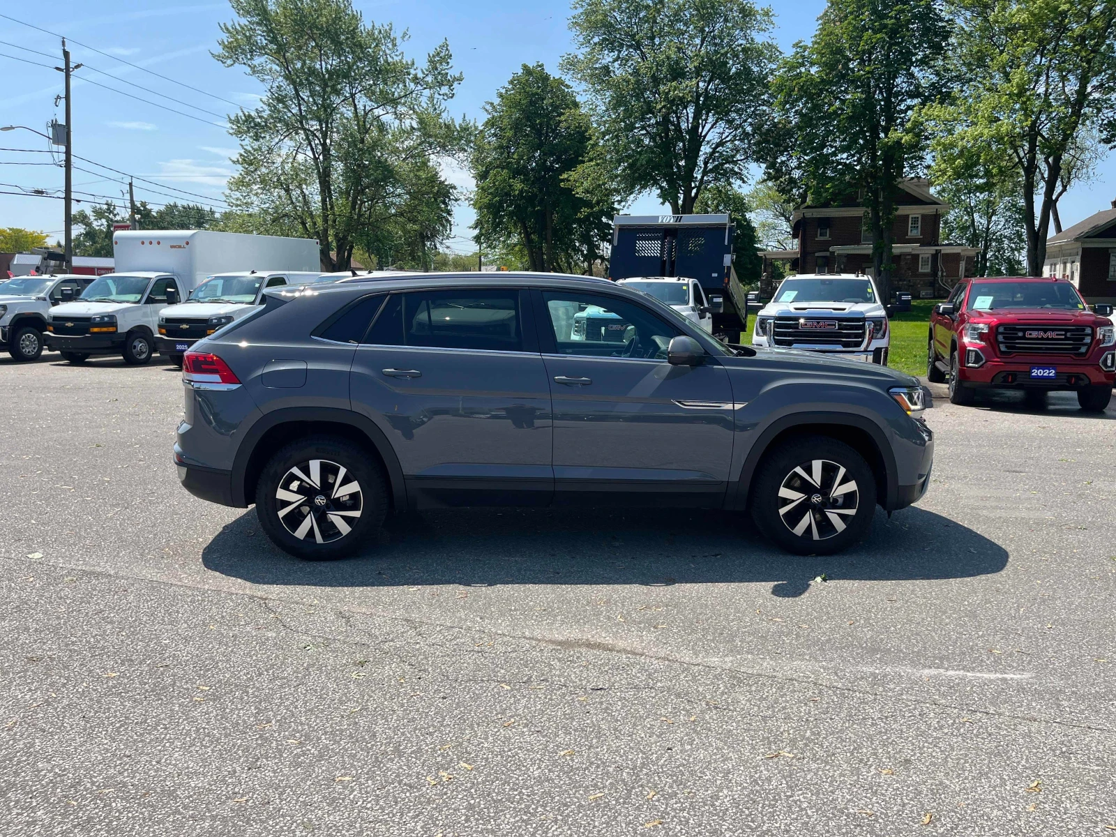VW Atlas Comfortline * CARFAX * АВТО КРЕДИТ * , снимка 4 - Автомобили и джипове - 54703209