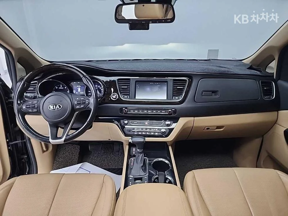Kia Sorento, снимка 7 - Автомобили и джипове - 55198639
