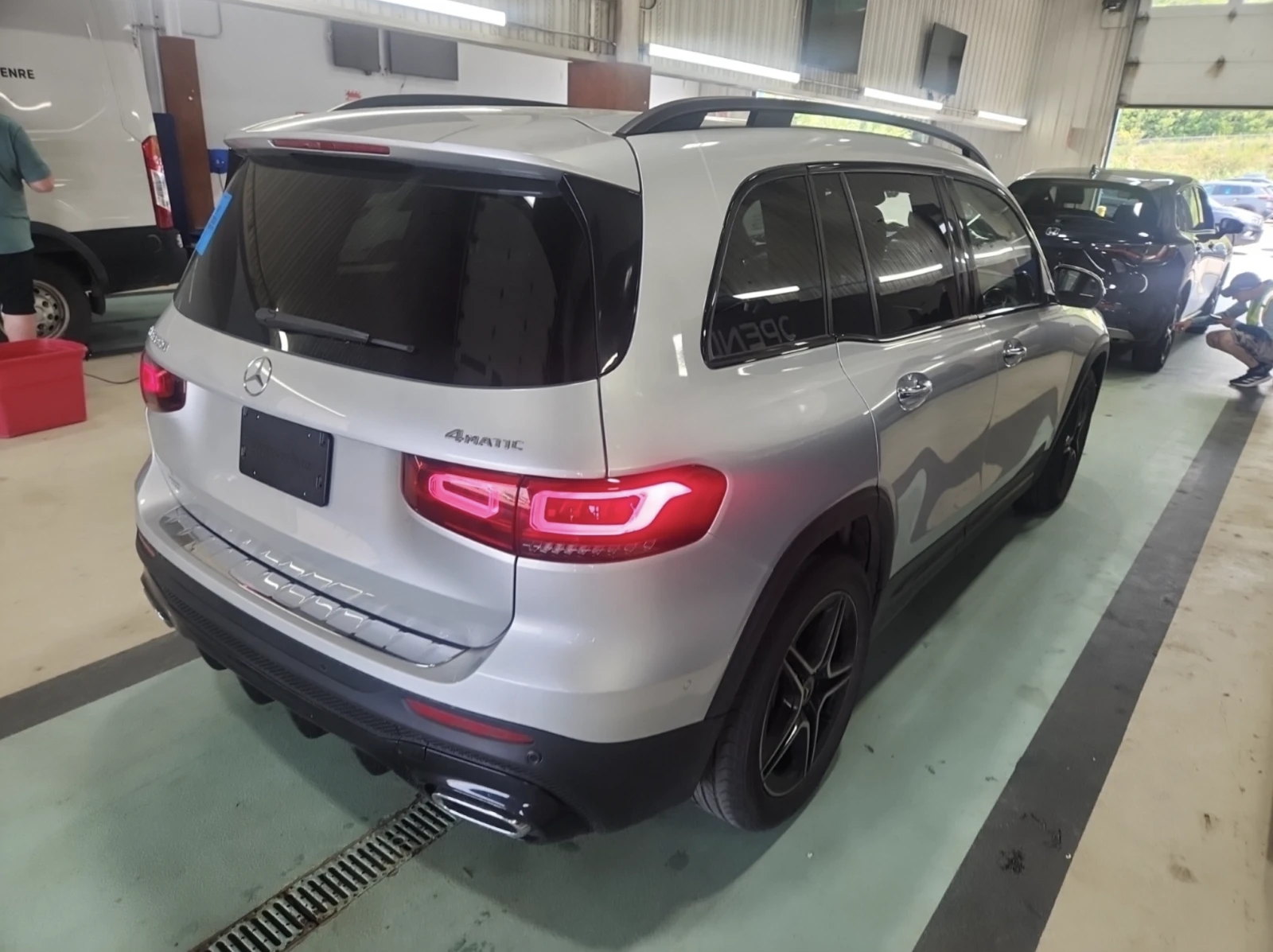 Mercedes-Benz GLB 250 2022 Mercedes-Benz GLB 250, снимка 3 - Автомобили и джипове - 55440813