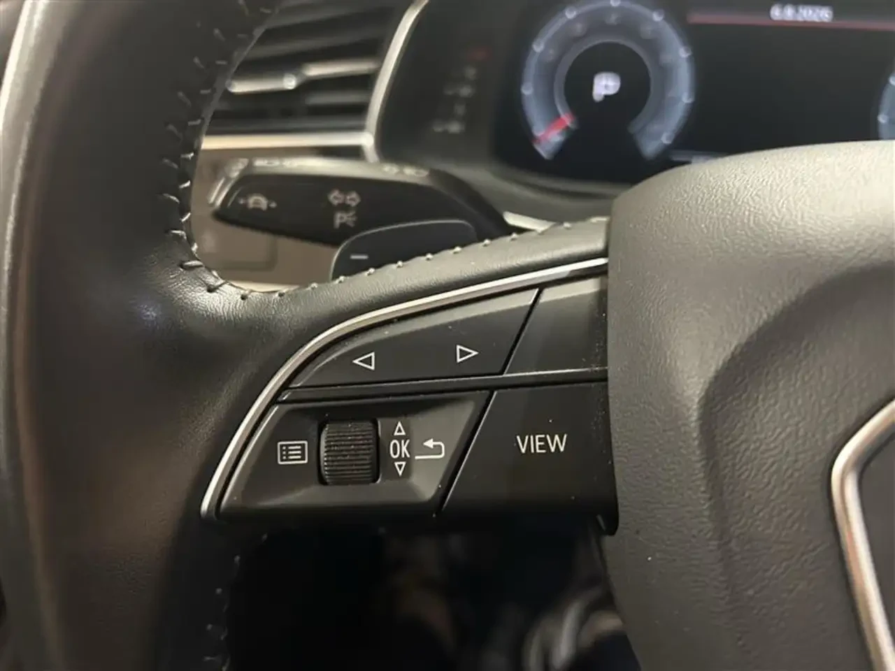 Audi Q8, снимка 11 - Автомобили и джипове - 56180806