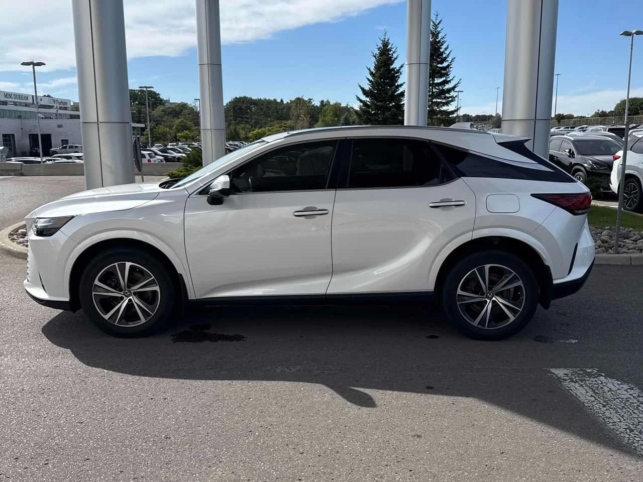 Lexus RX 350h * CARFAX * ОПЦИЯ ЗА ФИНАНСИРАНЕ, снимка 2 - Автомобили и джипове - 56262107