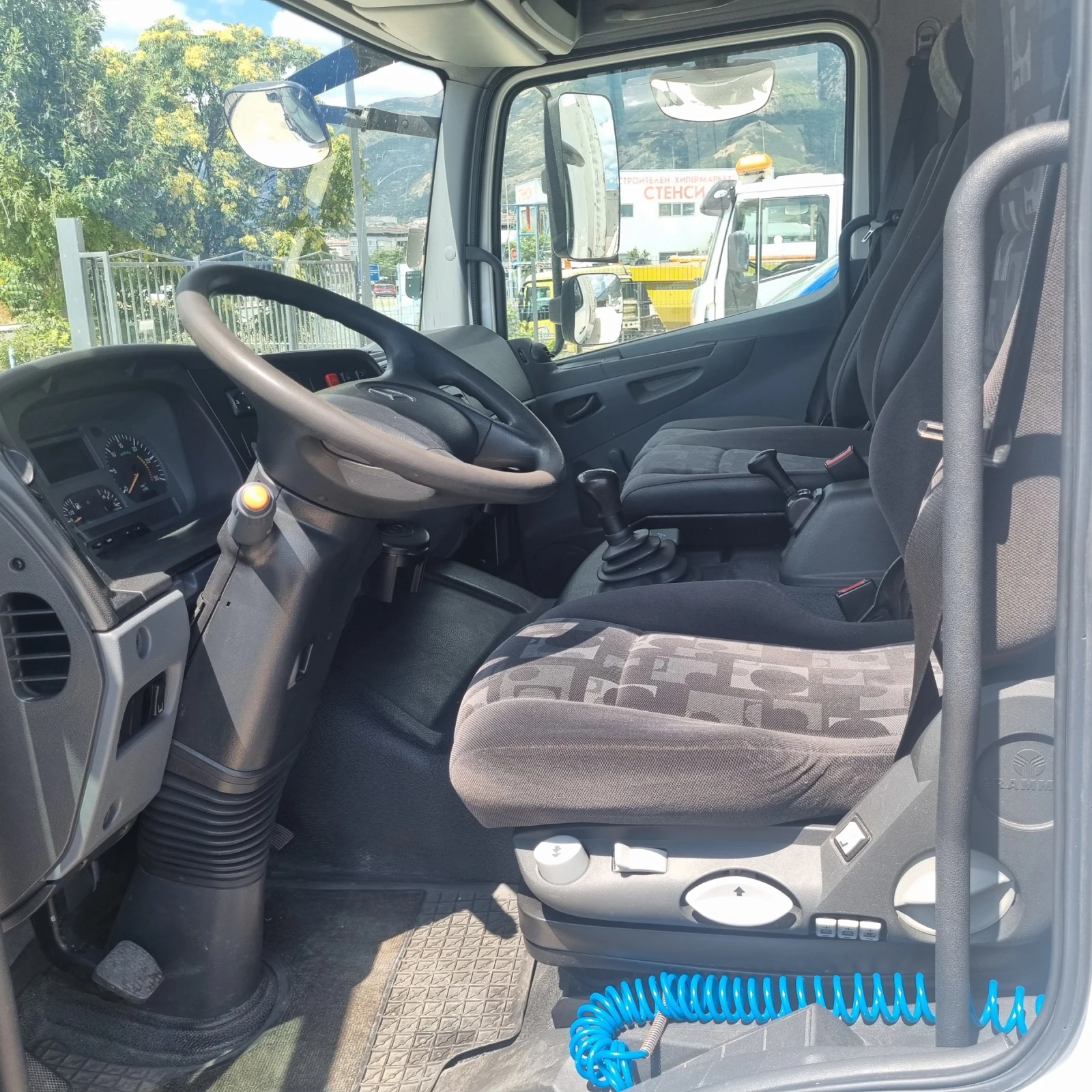 Mercedes-Benz Atego 1224L Ресори - изображение 10