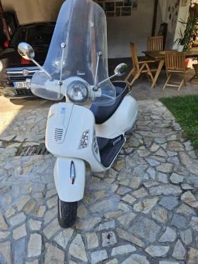     Vespa 300