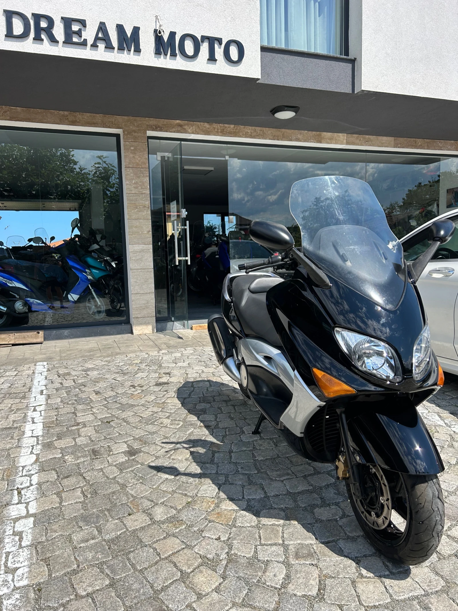 Yamaha T-max Лизинг, снимка 4 - Мотоциклети и мототехника - 55235599