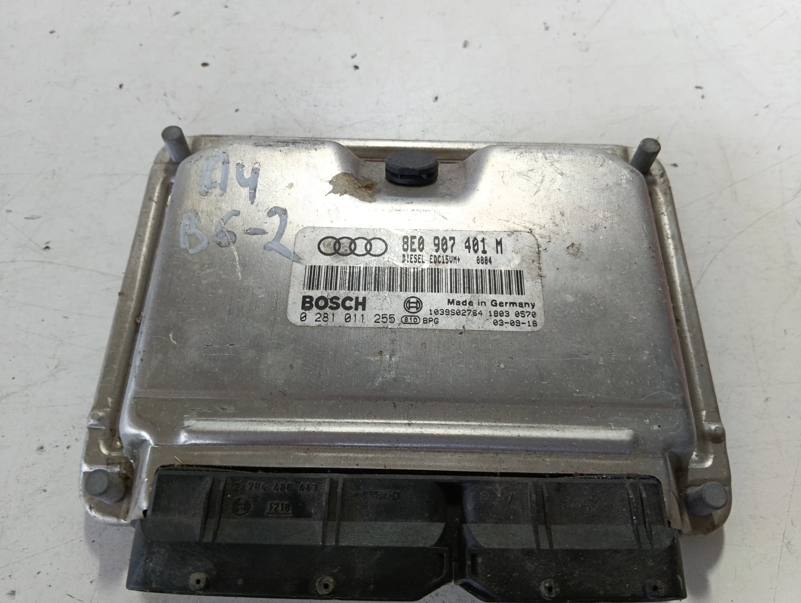 компютър 2.5TDI Audi A4