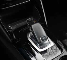 Peugeot 208  GT-Line 130 к.с. с панорама, снимка 12