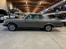 Mercedes-Benz 123, снимка 3