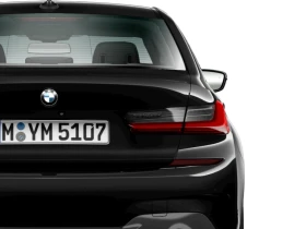 BMW 320 xDrive Sedan, снимка 7