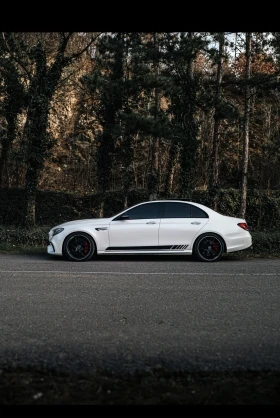 Mercedes-Benz E 63 AMG S - 57500 € / 112460.22 лв. - 30368806 4