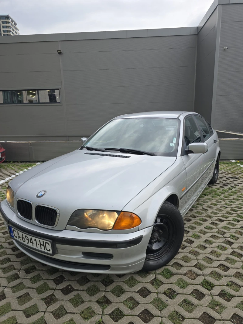 BMW 318 1.8i M43 Gaz Inj, снимка 1 - Автомобили и джипове - 47084356