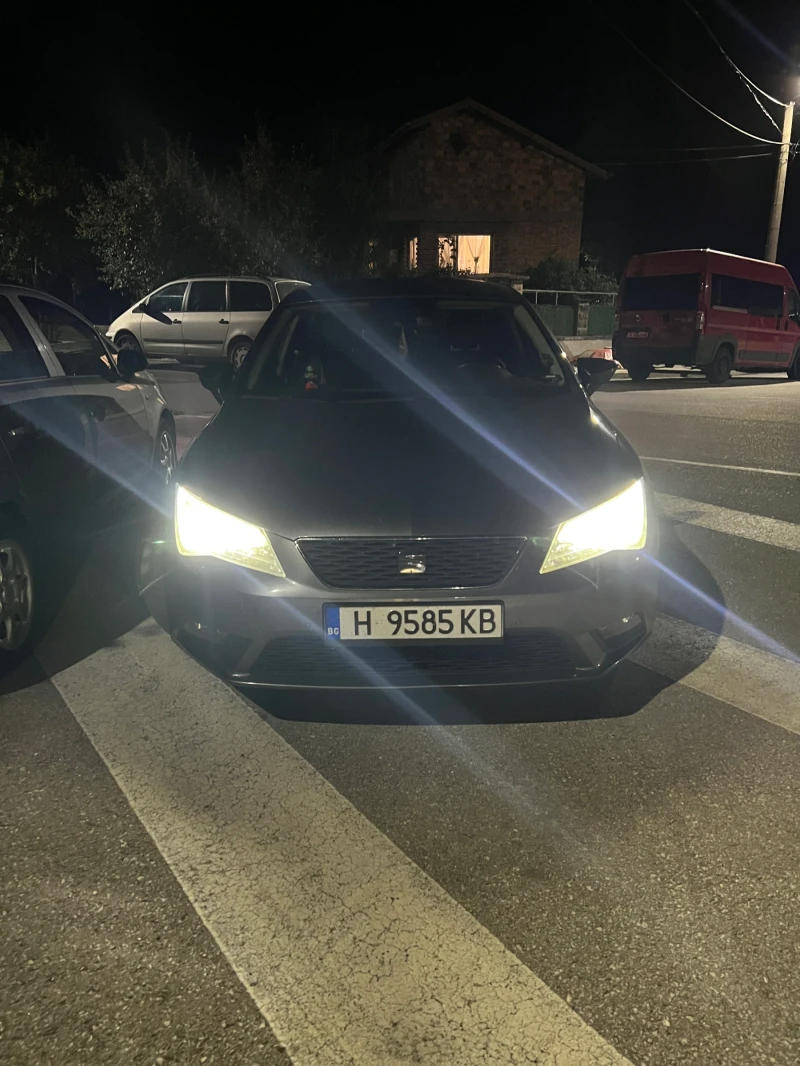 Seat Leon, снимка 1 - Автомобили и джипове - 47348827