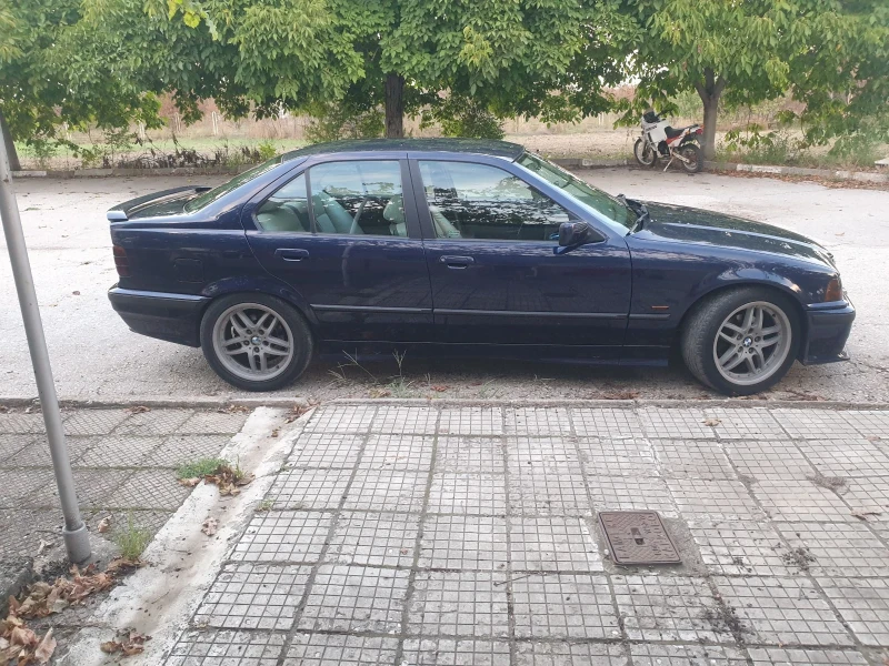 BMW 320, снимка 7 - Автомобили и джипове - 47363506