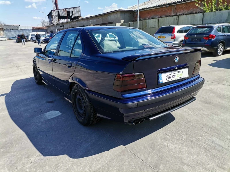 BMW 320, снимка 3 - Автомобили и джипове - 47363506