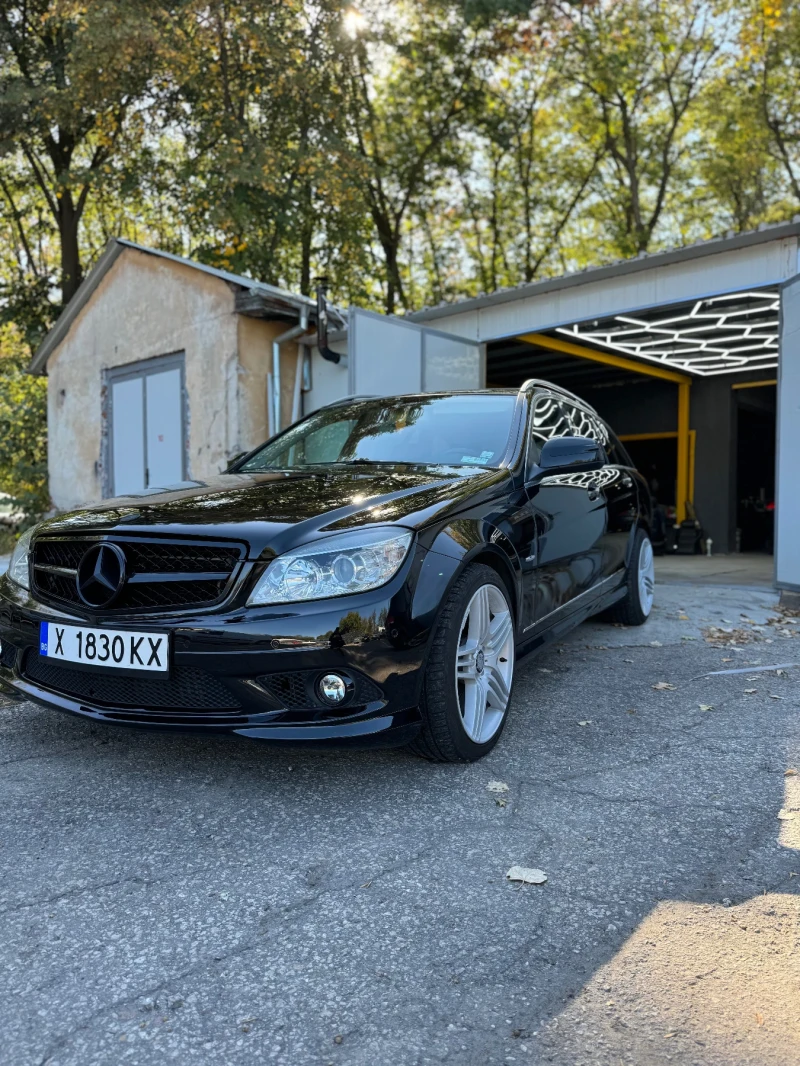 Mercedes-Benz C 220, снимка 4 - Автомобили и джипове - 47439291