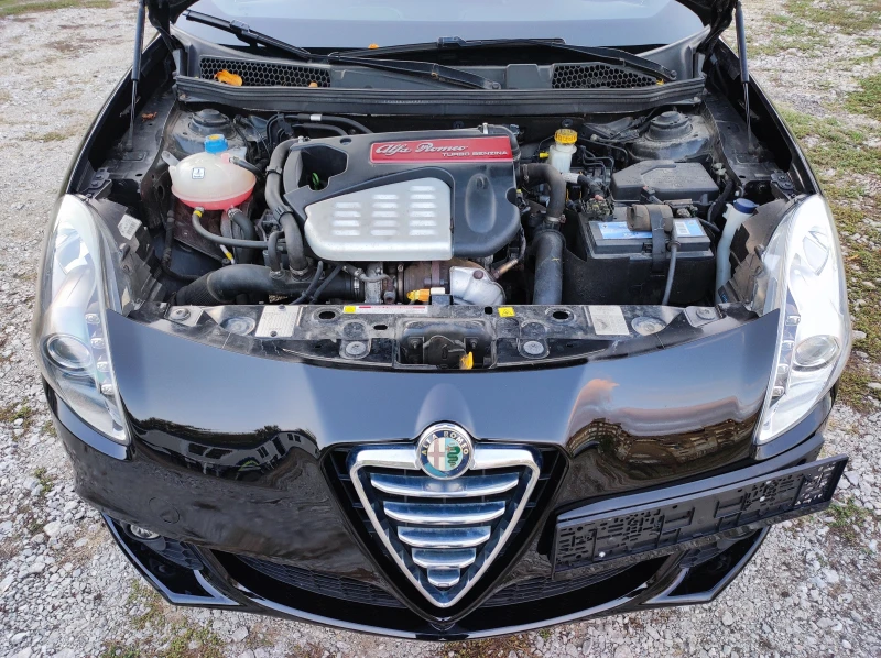 Alfa Romeo Giulietta 1.4 Turbo 120ps 2011g Euro5 174000km, снимка 11 - Автомобили и джипове - 48012576