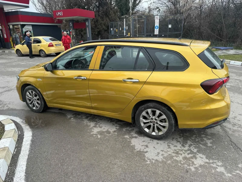 Fiat Tipo 1.4 2018 нов внос  + газ , снимка 4 - Автомобили и джипове - 48310593