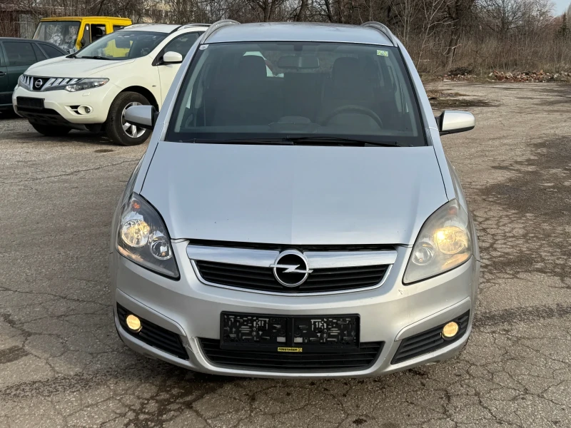 Opel Zafira, снимка 5 - Автомобили и джипове - 48354196