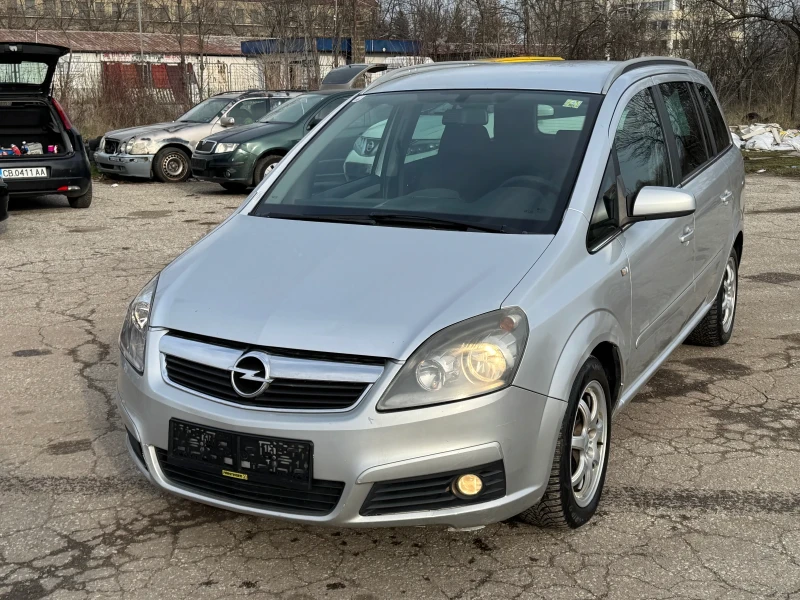 Opel Zafira, снимка 1 - Автомобили и джипове - 48354196