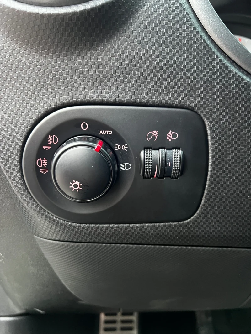 Seat Leon FR, снимка 7 - Автомобили и джипове - 52173169