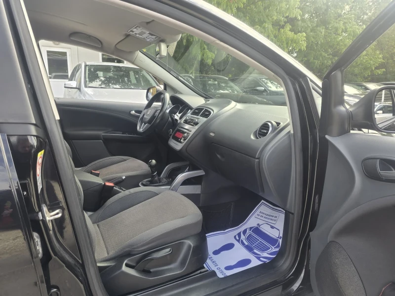 Seat Altea 1.9TDI 105к.с Style Топ състояние , снимка 13 - Автомобили и джипове - 51892925