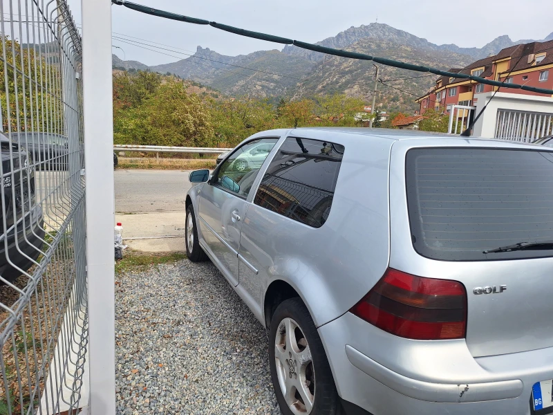 VW Golf 1.9 TDI 4X4 НАПЪЛНО ОТСЛУЖЕН , снимка 8 - Автомобили и джипове - 52191896