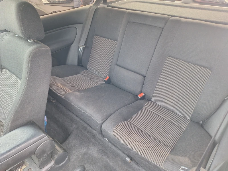 VW Golf 1.9 TDI 4X4 НАПЪЛНО ОТСЛУЖЕН , снимка 9 - Автомобили и джипове - 52191896