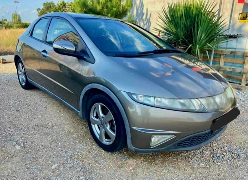 Honda Civic 1.4, снимка 3 - Автомобили и джипове - 52814357