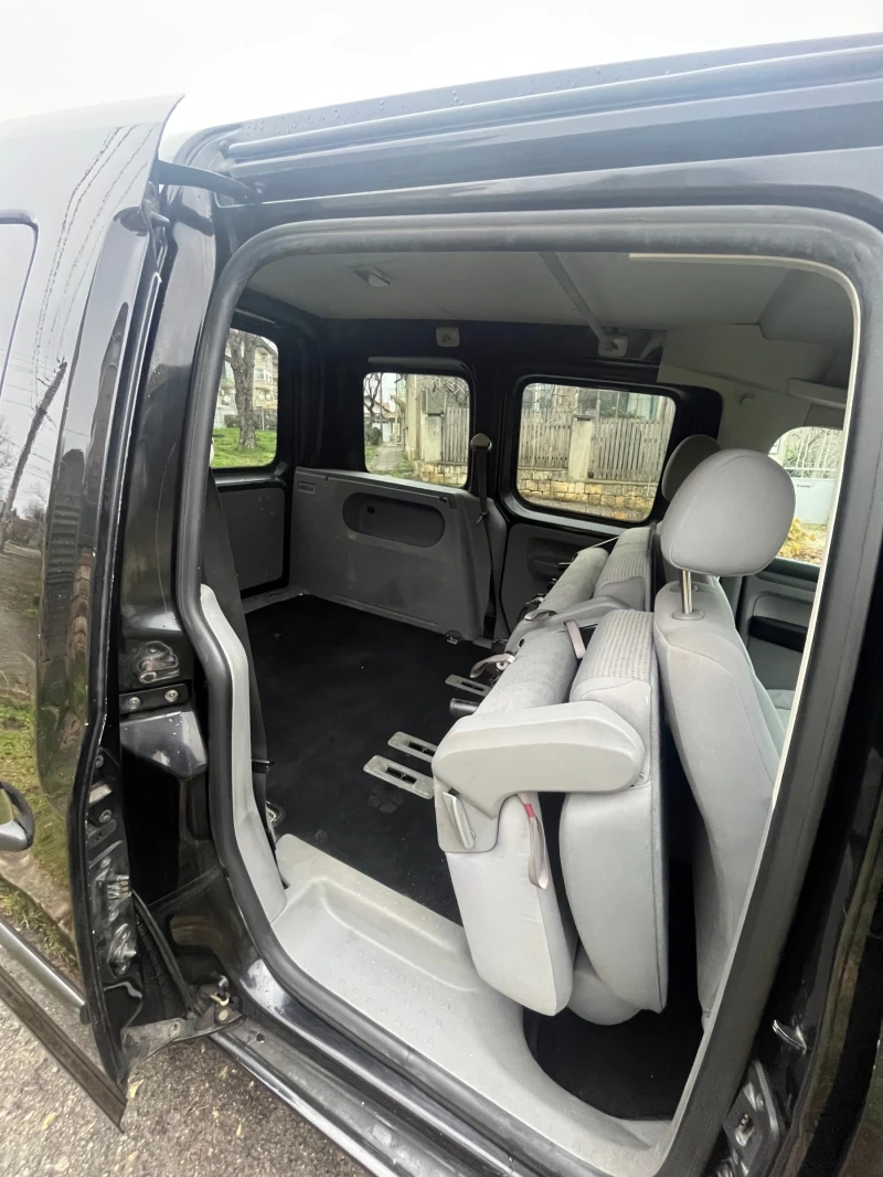 VW Caddy 1.9 TDI, снимка 10 - Автомобили и джипове - 52867283