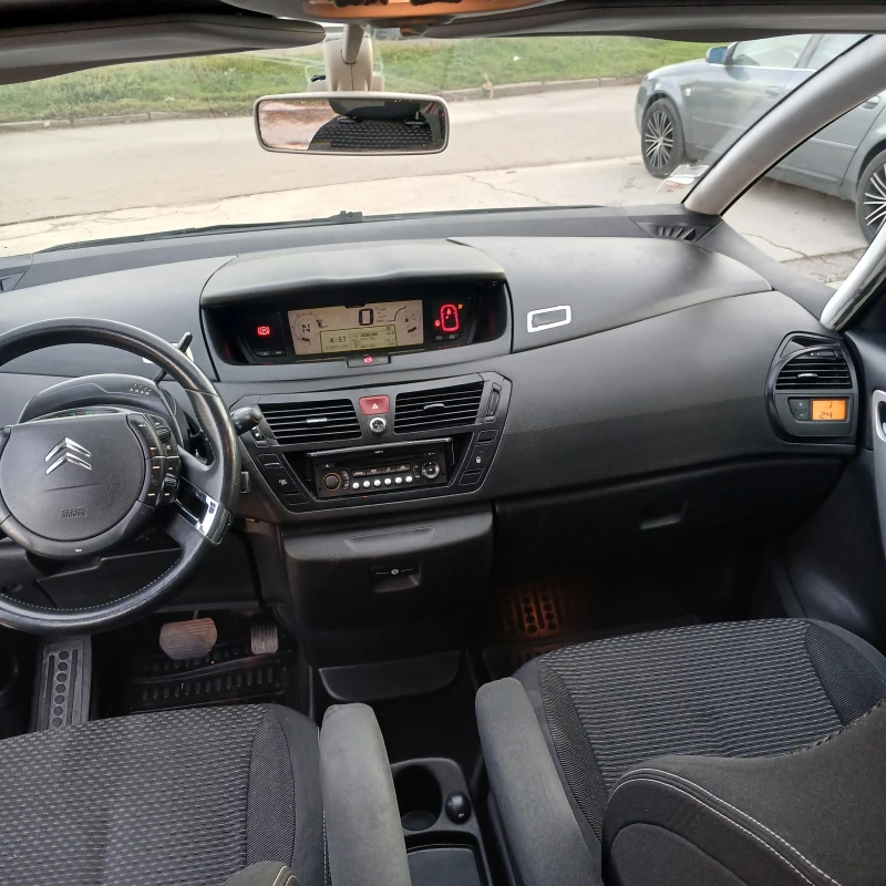 Citroen C4 Picasso, снимка 13 - Автомобили и джипове - 52872844