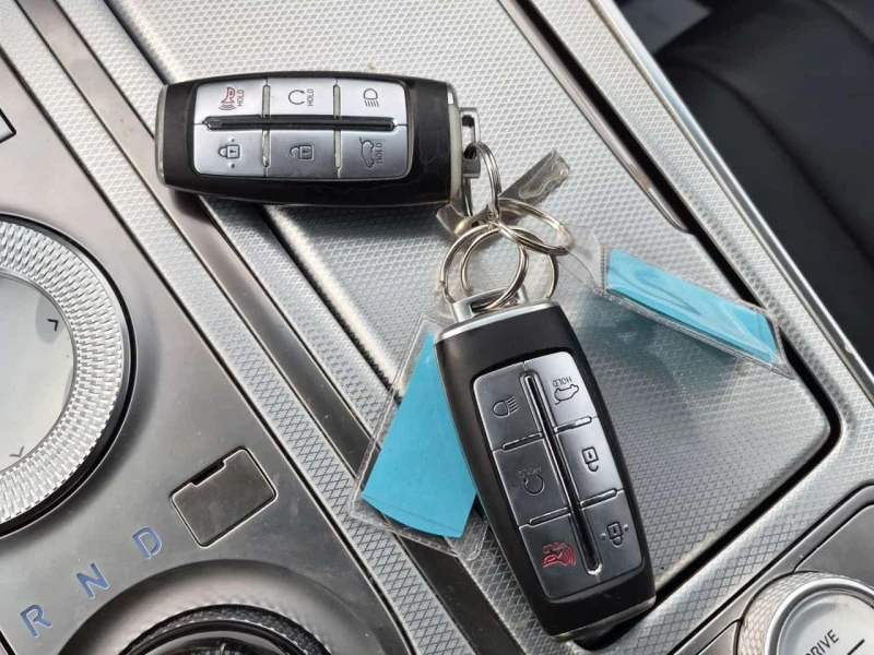 Genesis GV80 2.5T * Един собственик * Без инцидент * CARFAX * , снимка 10 - Автомобили и джипове - 53558179