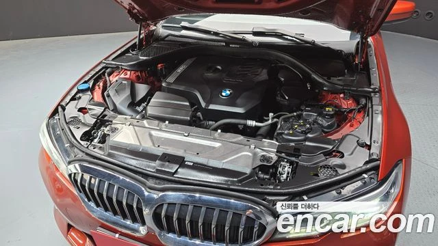 BMW 320 Кожа* Подгрев* Навигация* HEADUP* 360* Panorama, снимка 6 - Автомобили и джипове - 54368908