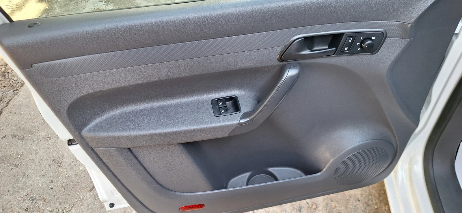 VW Caddy 2.0 Metan  | Mobile.bg — изображение 16