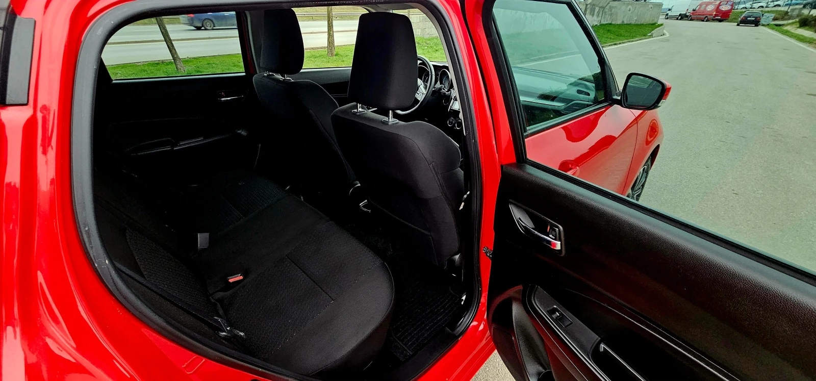 Suzuki Swift 1.2  Hybrid | Mobile.bg   11