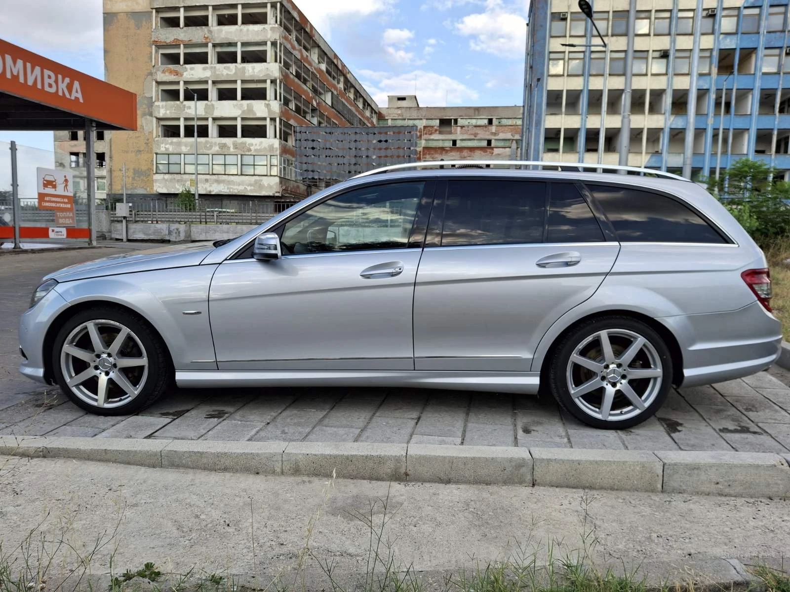 Mercedes-Benz C 320 CDI, V6, AMG - 7G tronic - изображение 2