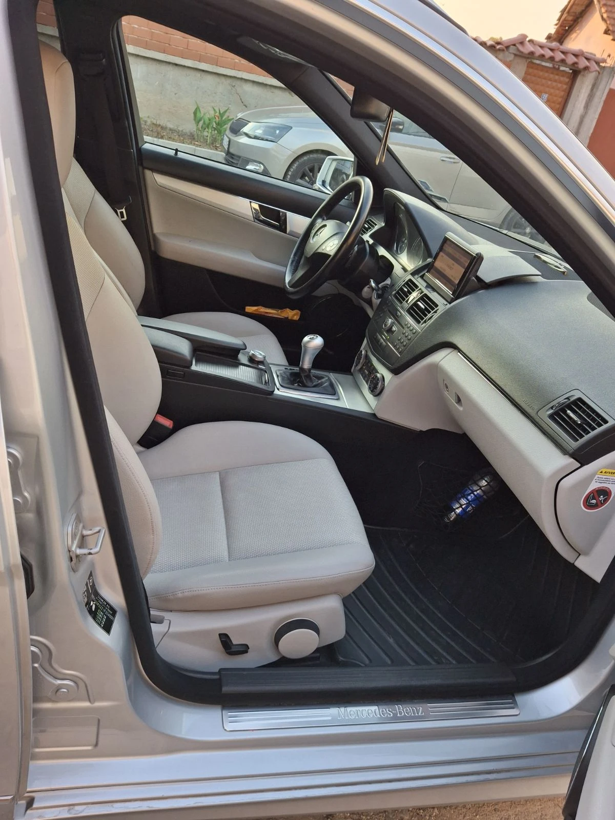 Mercedes-Benz C 320 CDI, V6, AMG - 7G tronic - изображение 6