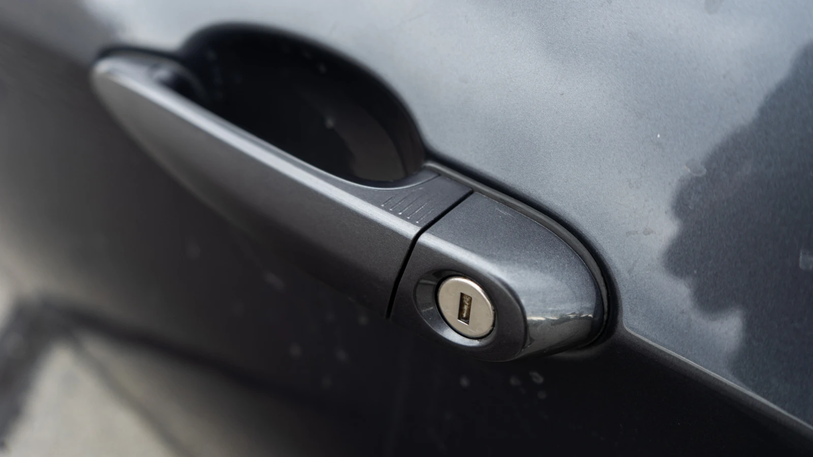 BMW 335 335i - изображение 9